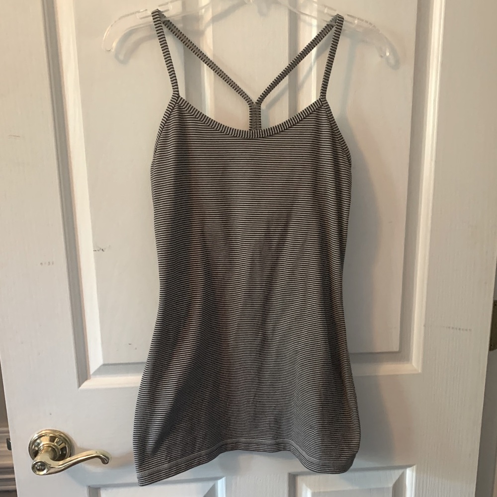 Lululemon- tank top size 6